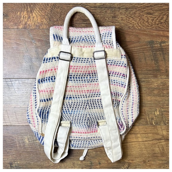 Roxy Woven Drawstring Backpack - Picture 4 of 10